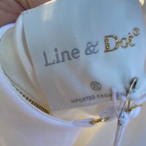 Line & Dot Revolve White Square Neck Romper XS - Picture 10 of 10